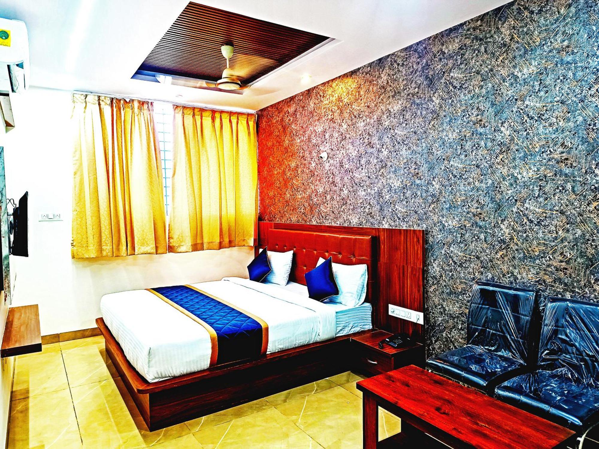 Hotel Achhu Palace Бангалор Экстерьер фото