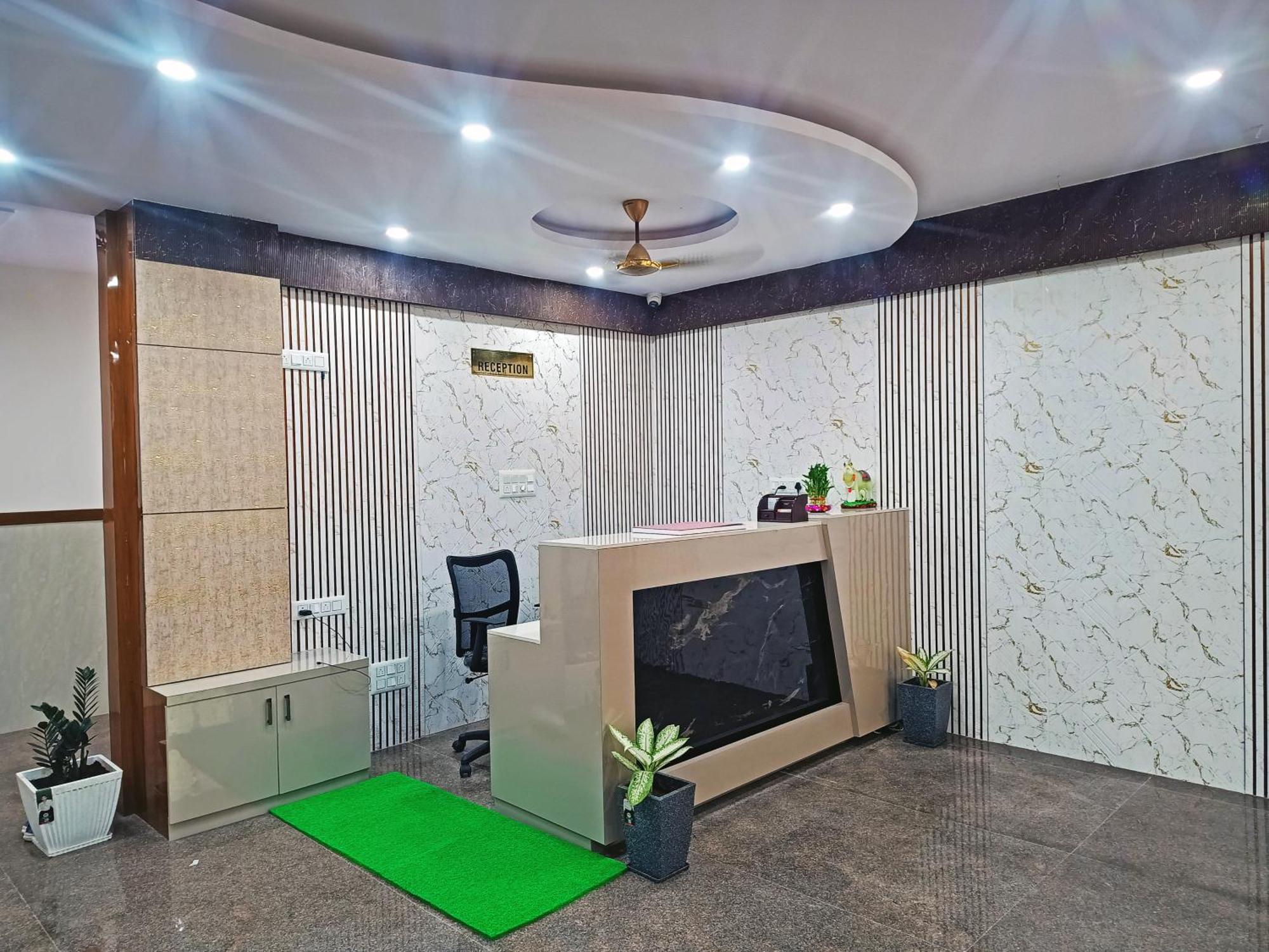Hotel Achhu Palace Бангалор Экстерьер фото